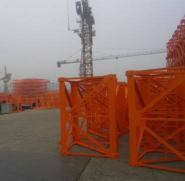 Construction hoist mast section