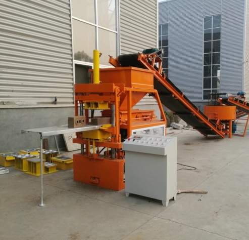 interlock brick machine